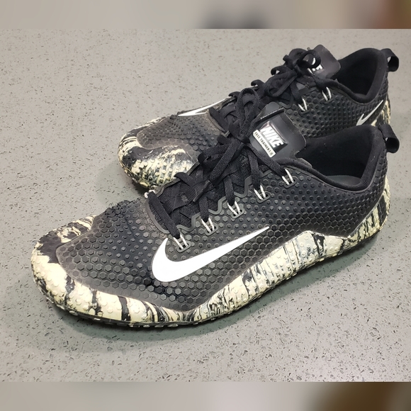 nike free trainer 1.0 white